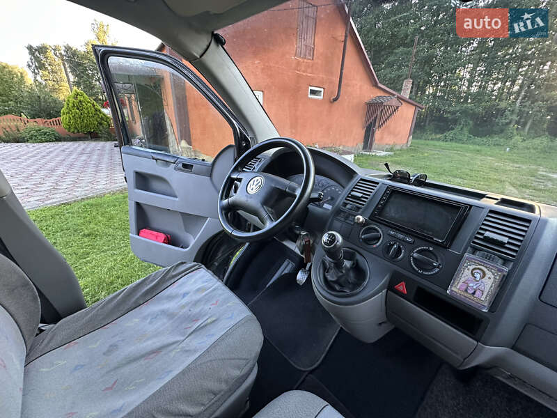 Минивэн Volkswagen Caravelle 2007 в Шацке фото 11 Минивэн Volkswagen Caravelle 2007 в Шацке