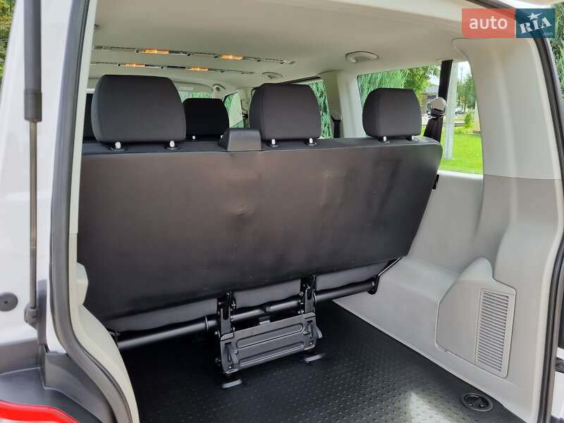 Мінівен Volkswagen Caravelle 2018 в Чернівцях фото 16 Мінівен Volkswagen Caravelle 2018 в Чернівцях