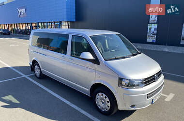 Минивэн Volkswagen Caravelle 2014 в 