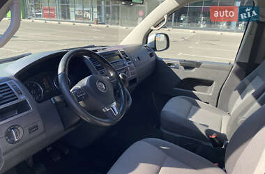 Минивэн Volkswagen Caravelle 2014 в 