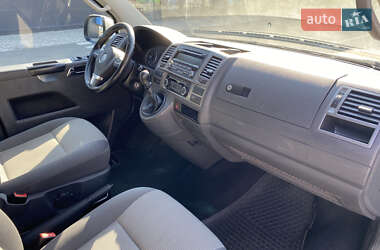 Минивэн Volkswagen Caravelle 2014 в 