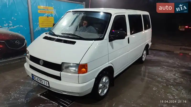 Volkswagen Caravelle