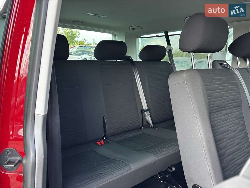 Минивэн Volkswagen Caravelle 2020 в Львове