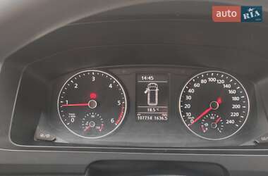 Минивэн Volkswagen Caravelle 2016 в 