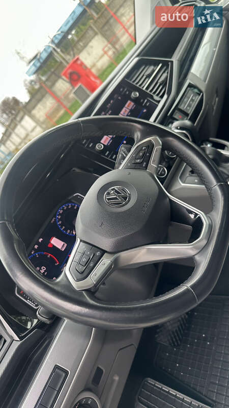 Минивэн Volkswagen Caravelle 2020 в Виннице