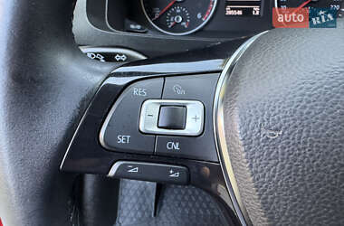 Минивэн Volkswagen Caravelle 2018 в 