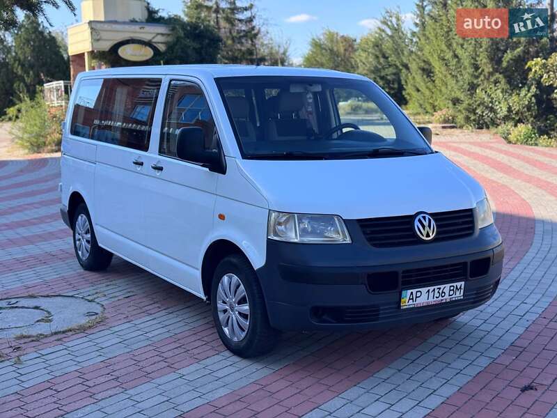 Минивэн Volkswagen Caravelle 2003 в Запорожье