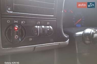 Минивэн Volkswagen Caravelle 1999 в 