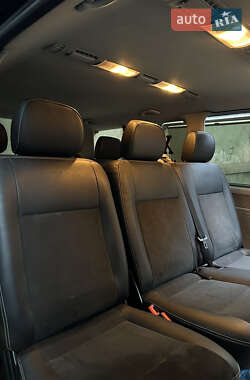 Минивэн Volkswagen Caravelle 2013 в 