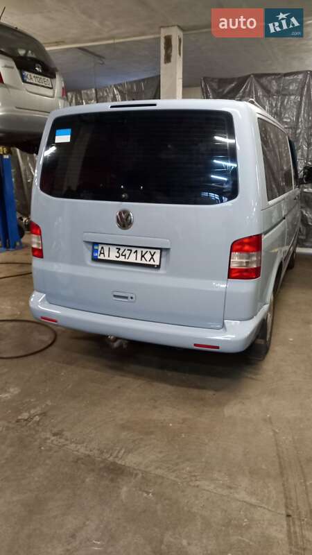 Минивэн Volkswagen Caravelle 2008 в Киеве