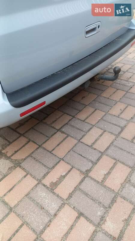 Минивэн Volkswagen Caravelle 2008 в Киеве