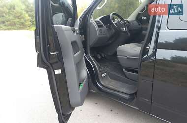 Минивэн Volkswagen Caravelle 2010 в 