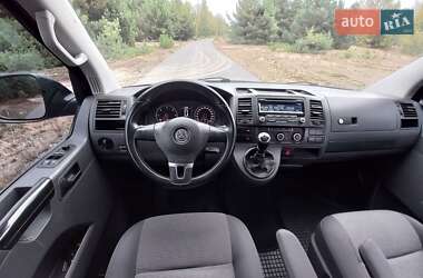 Минивэн Volkswagen Caravelle 2010 в 