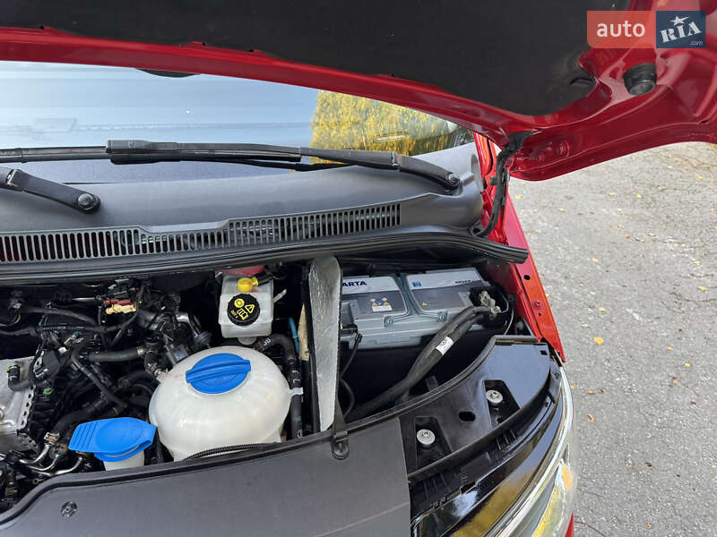 Минивэн Volkswagen Caravelle 2018 в Ровно фото 74 Минивэн Volkswagen Caravelle 2018 в Ровно