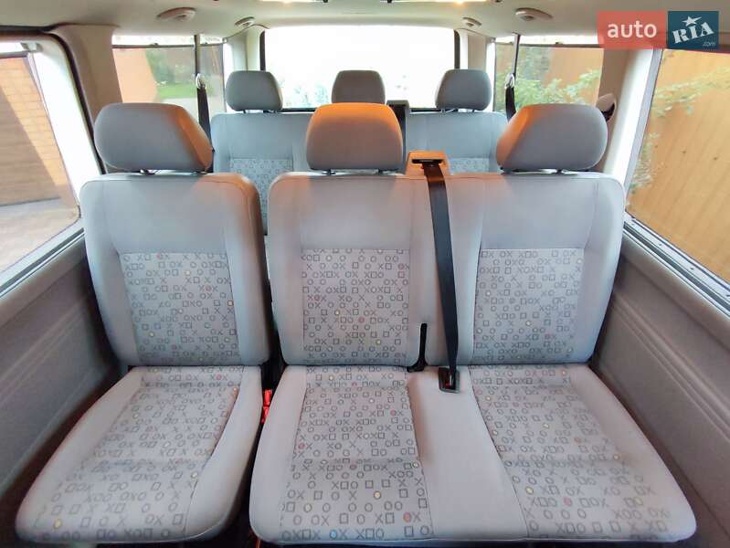Минивэн Volkswagen Caravelle 2007 в Борисполе фото 28 Минивэн Volkswagen Caravelle 2007 в Борисполе