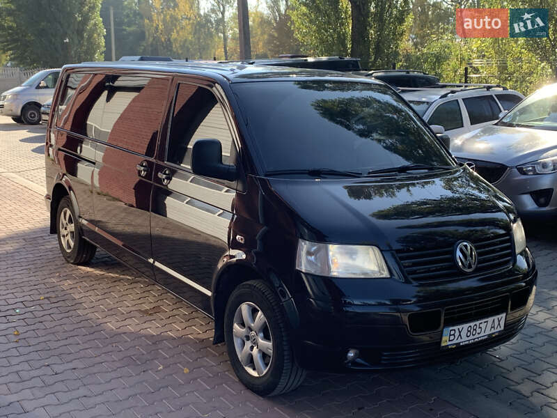 Минивэн Volkswagen Caravelle 2009 в Хмельницком