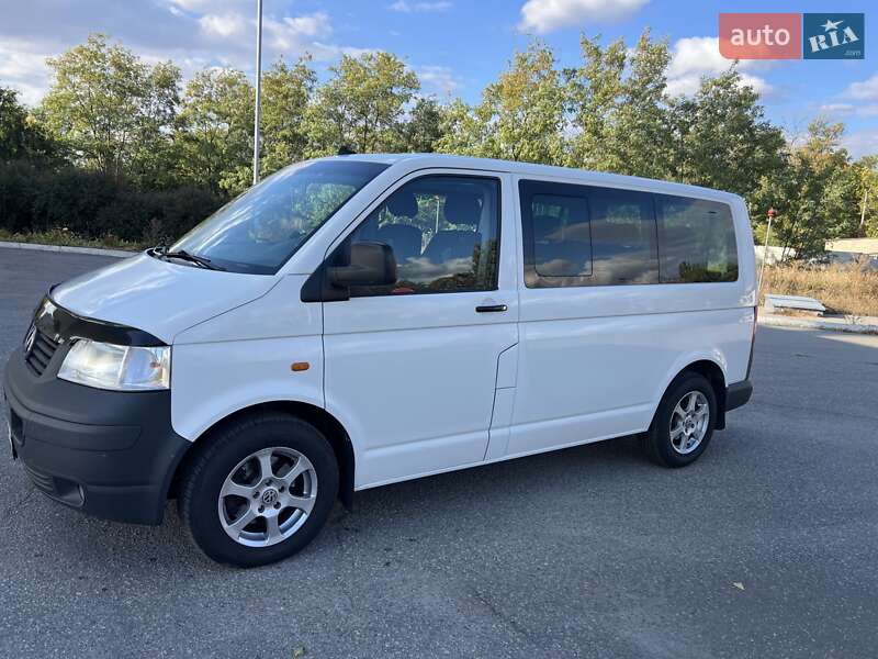 Мікроавтобус Volkswagen Caravelle 2007 в Перещепині фото 12 Мікроавтобус Volkswagen Caravelle 2007 в Перещепині