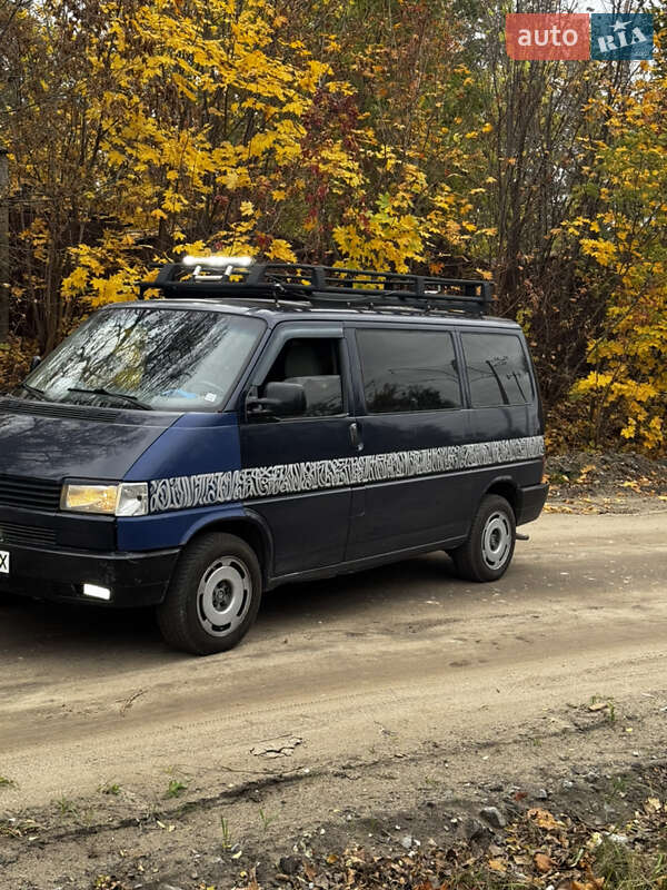 Минивэн Volkswagen Caravelle 1990 в Киеве