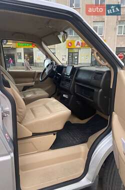 Мінівен Volkswagen Caravelle 2003 в  фото 12 Мінівен Volkswagen Caravelle 2003 в