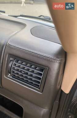 Мінівен Volkswagen Caravelle 2003 в  фото 26 Мінівен Volkswagen Caravelle 2003 в