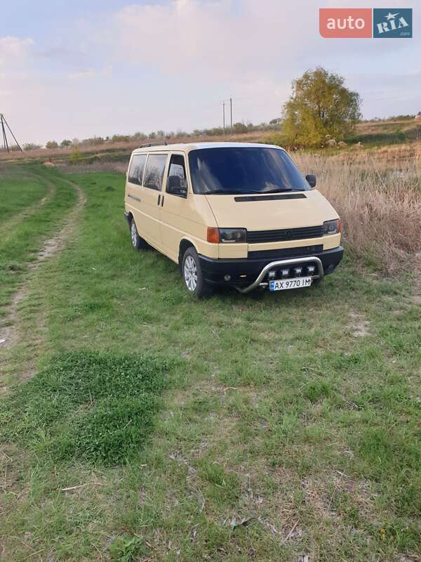 Мінівен Volkswagen Caravelle 1992 в Шевченковому
