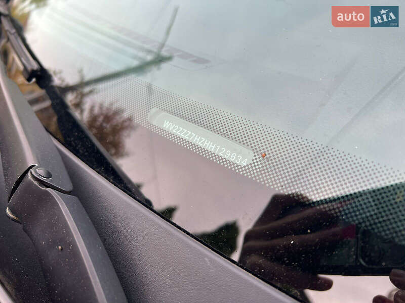 Минивэн Volkswagen Caravelle 2017 в Киеве фото 2 Минивэн Volkswagen Caravelle 2017 в Киеве