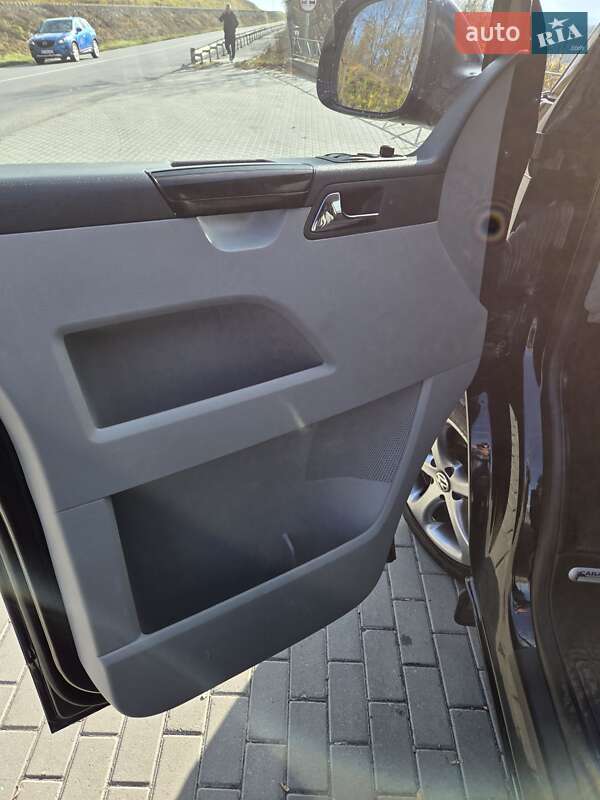 Минивэн Volkswagen Caravelle 2012 в Теребовле