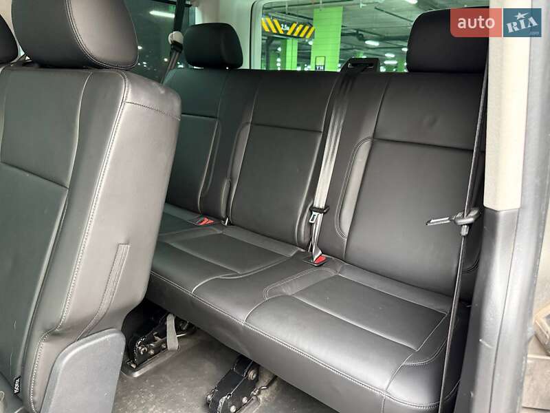 Минивэн Volkswagen Caravelle 2017 в Киеве фото 13 Минивэн Volkswagen Caravelle 2017 в Киеве