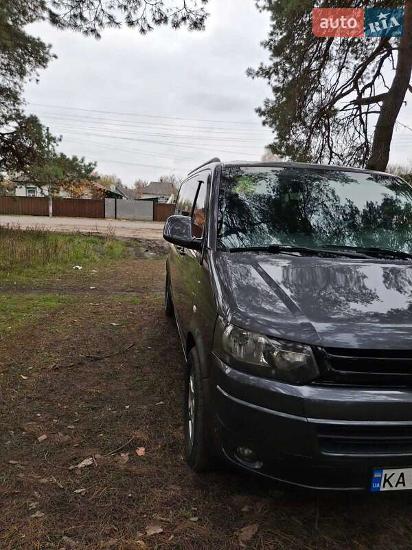 Минивэн Volkswagen Caravelle 2012 в Лебедине