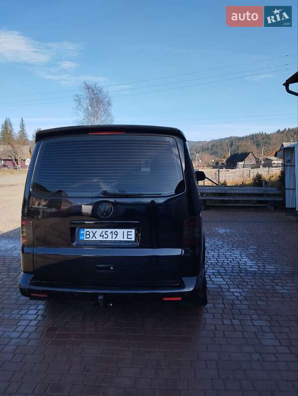 Минивэн Volkswagen Caravelle 2006 в Черновцах фото 6 Минивэн Volkswagen Caravelle 2006 в Черновцах