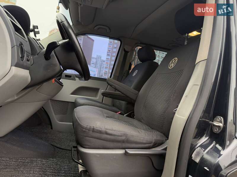 Минивэн Volkswagen Caravelle 2010 в Киеве фото 9 Минивэн Volkswagen Caravelle 2010 в Киеве