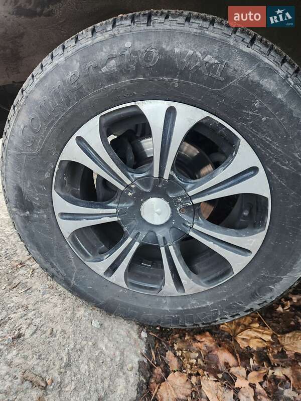 Минивэн Volkswagen Caravelle 1991 в Львове