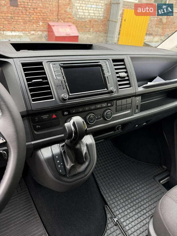 Мінівен Volkswagen Caravelle 2018 в Харкові фото 6 Мінівен Volkswagen Caravelle 2018 в Харкові