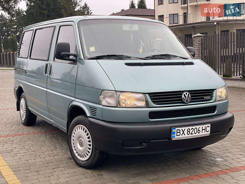 Минивэн Volkswagen Caravelle 2000 в Староконстантинове