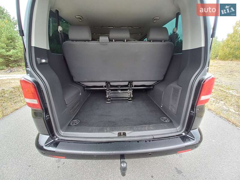 Минивэн Volkswagen Caravelle 2010 в Киеве