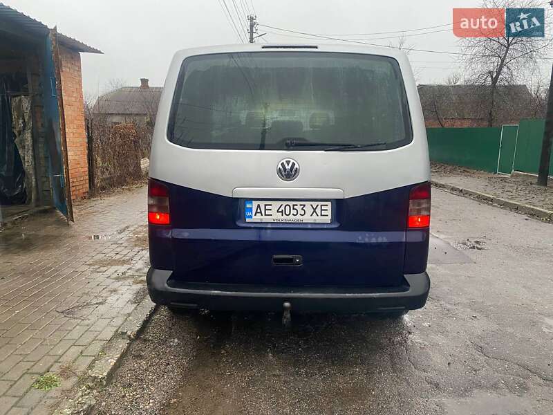 Мінівен Volkswagen Caravelle 2005 в Сумах