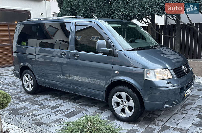 Минивэн Volkswagen Caravelle 2009 в Виноградове