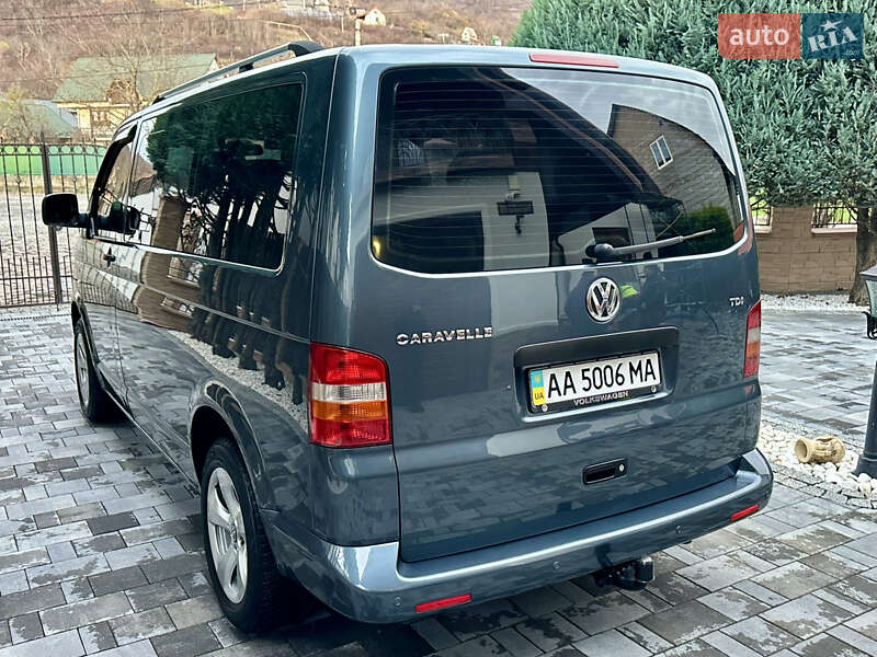 Минивэн Volkswagen Caravelle 2009 в Виноградове