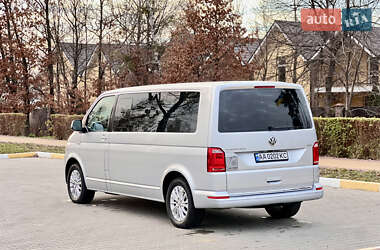 Мінівен Volkswagen Caravelle 2017 в Києві