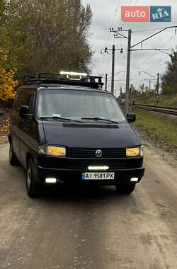Минивэн Volkswagen Caravelle 1990 в Киеве