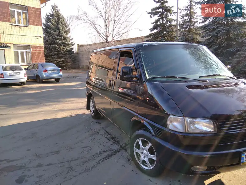 Volkswagen Caravelle