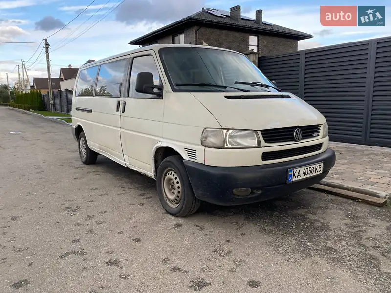 Volkswagen Caravelle