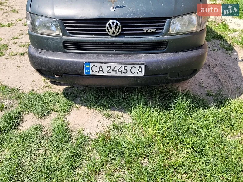 Volkswagen Caravelle