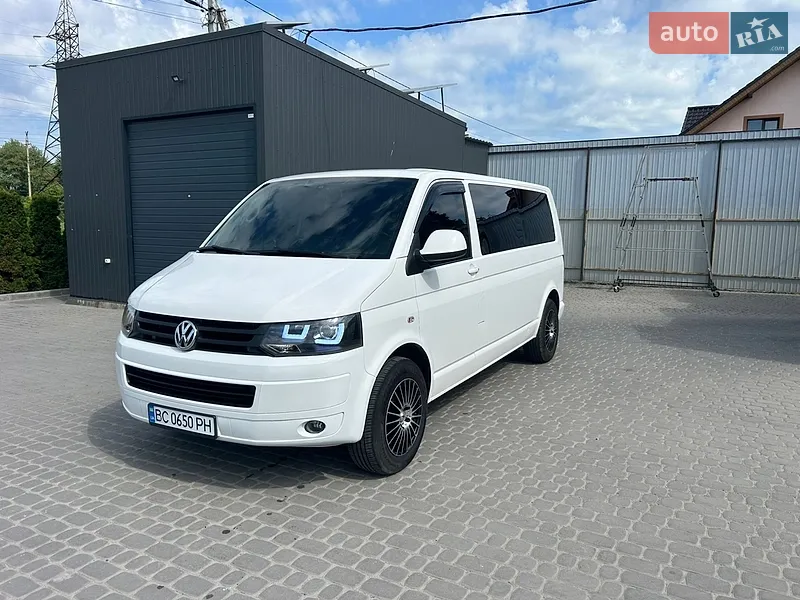 Volkswagen Caravelle 2015