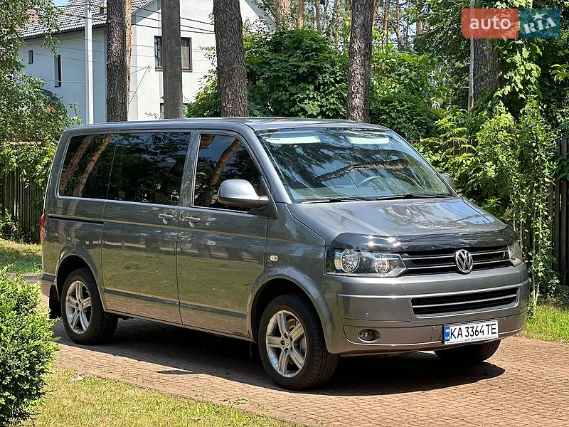 Volkswagen Caravelle
