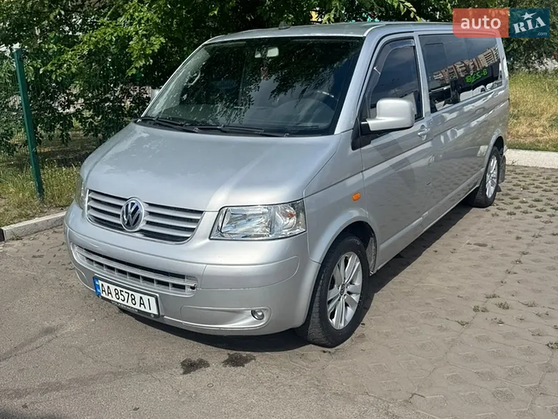 Volkswagen Caravelle