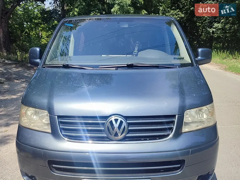 Volkswagen Caravelle