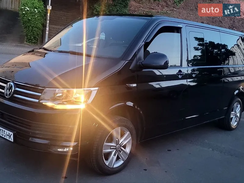 Volkswagen Caravelle