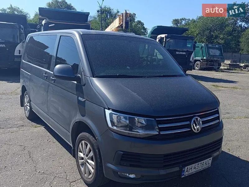 Volkswagen Caravelle