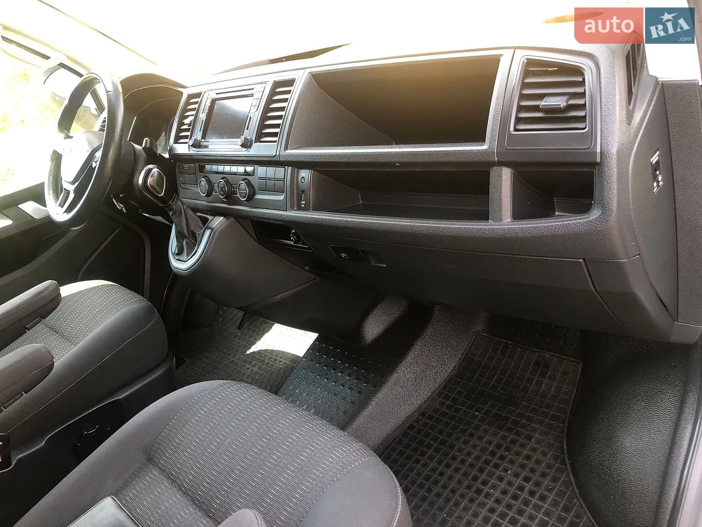 2016 Volkswagen Caravelle - мініатюра 18